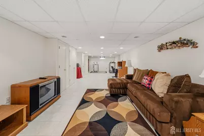 144 S Cliff Road, Colonia, NJ 07067 - Photo 21