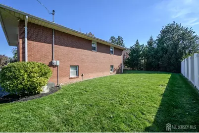 25 Archangela Avenue, Colonia, NJ 07067 - Photo 33