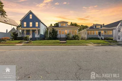 72 SE Riva Avenue, New Brunswick, NJ 08850 - Photo 1