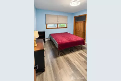 523 Chestnut Street, Middlesex, NJ 08846 - Photo 5