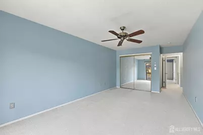 19 Sherborne Street, Franklin Township, NJ 08873 - Photo 27