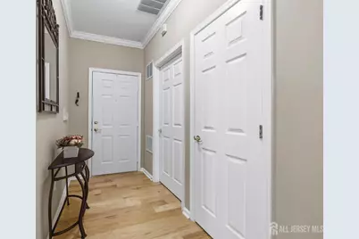 378 Saint Andrews Place, Manalapan Township, NJ 07726 - Photo 5