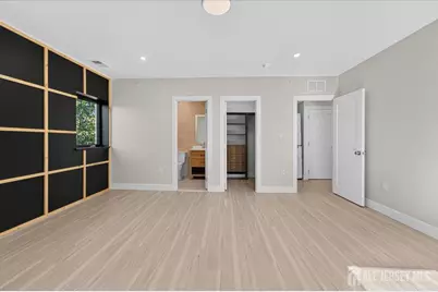810 N 2nd Avenue #4, Highland Park, NJ 08904 - Photo 19