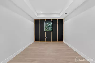 810 N 2nd Avenue #2, Highland Park, NJ 08904 - Photo 15