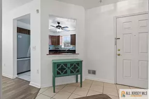 1111 Morning Glory Dr, Monroe Township, NJ 08831 - Photo 5