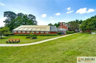 403 Somerset Ct, South Brunswick Township, NJ 08540 - Photo 49