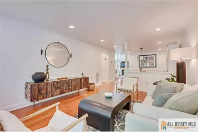 403 Somerset Court, South Brunswick Township, NJ 08540 - Photo 7