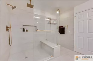 403 Somerset Ct, South Brunswick Township, NJ 08540 - Photo 25