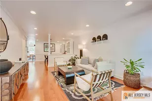403 Somerset Ct, South Brunswick Township, NJ 08540 - Photo 5