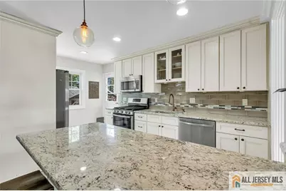 25 Fanwood Drive, Sayreville, NJ 08872 - Photo 17