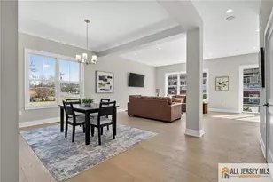 8 Arthur Ln, Cranbury Township, NJ 08512 - Photo 5