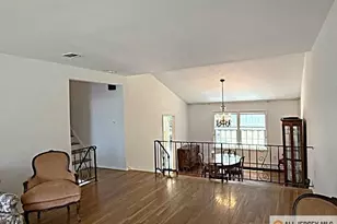 46 Lynnwood Rd, Edison, NJ 08820 - Photo 13
