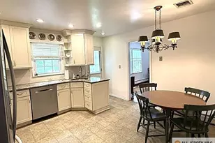 46 Lynnwood Rd, Edison, NJ 08820 - Photo 17