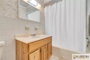 11 Richmond Rd, Edison, NJ 08817 - Photo 19