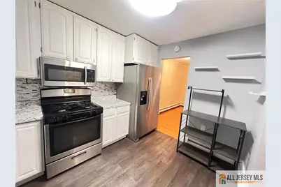 406 Cranbury Road #7, East Brunswick Township, NJ 08816 - Photo 3