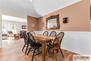 13 Betsy Ross Dr, Monroe Township, NJ 08831 - Photo 7