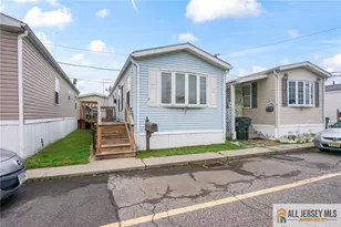 4 Jessie Ln, Avenel, NJ 07001 - Photo 1