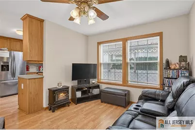 4 Jessie Lane, Avenel, NJ 07001 - Photo 3