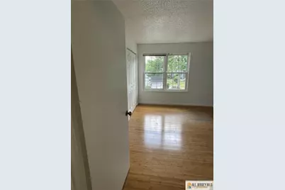 53 Taylor Drive, , NJ 08823 - Photo 11