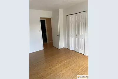 53 Taylor Drive, , NJ 08823 - Photo 13