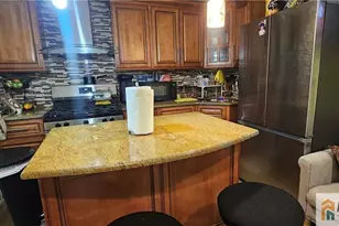 800 Central Pl, Perth Amboy, NJ 08861 - Photo 3