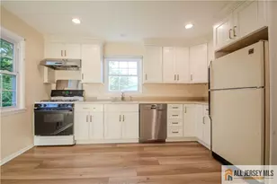 8 Windy Hill Rd, Metuchen, NJ 08840 - Photo 15