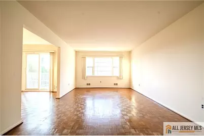 8 Windy Hill Road, Metuchen, NJ 08840 - Photo 7