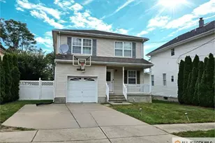 50 E Sedgwick St, Monroe Township, NJ 08831 - Photo 1