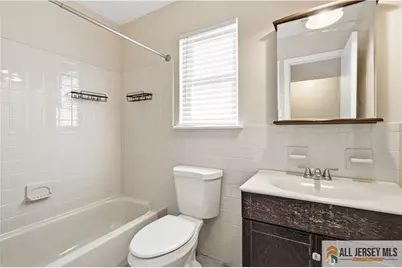 609 N Oaks Boulevard, North Brunswick Township, NJ 08902 - Photo 15