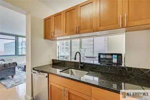 1 Spring St, New Brunswick, NJ 08901 - Photo 21