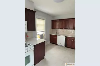 84 W Cherry Street, Rahway, NJ 07065 - Photo 5