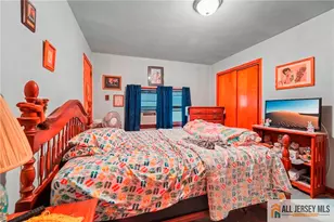 531 Penn St, Perth Amboy, NJ 08861 - Photo 13