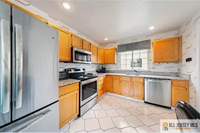 664 Azalea Plaza #664B, Monroe Township, NJ 08831 - Photo 13