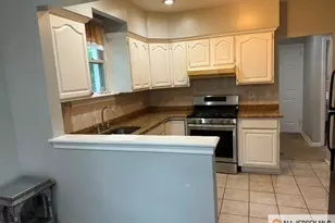 20 Tower Rd, Edison, NJ 08820 - Photo 5