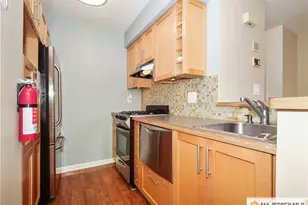39 Lear Ct, East Brunswick Township, NJ 08816 - Photo 5