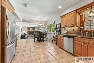 4 Van Loan Ave, Sayreville, NJ 08872 - Photo 11