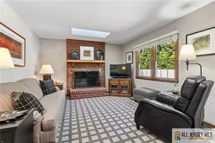 4 Van Loan Ave, Sayreville, NJ 08872 - Photo 13