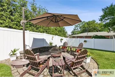 4 Van Loan Avenue, Sayreville, NJ 08872 - Photo 31