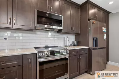 432 C  Andover Drive #432C, Monroe Township, NJ 08831 - Photo 9