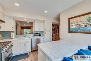 254 Teasdale Pl, Morganville, NJ 07751 - Photo 5