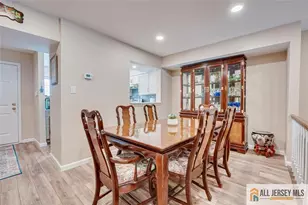 254 Teasdale Pl, Morganville, NJ 07751 - Photo 9