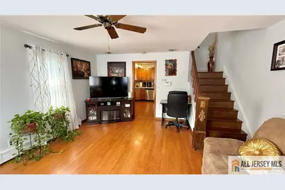[Address not provided], Woodbridge Township, NJ 07095 - Photo 3