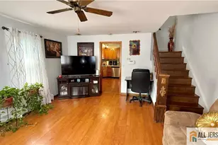 70 Spring St, Woodbridge Township, NJ 07095 - Photo 3