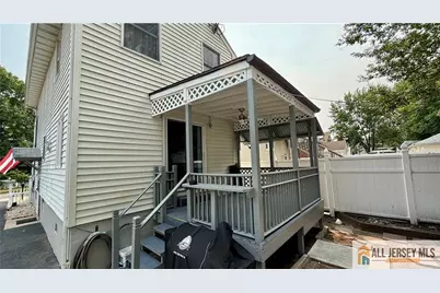 [Address not provided], Woodbridge Township, NJ 07095 - Photo 23