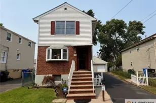 70 Spring St, Woodbridge Township, NJ 07095 - Photo 1