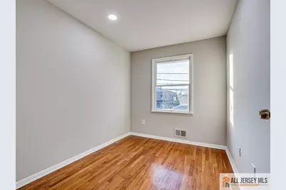 11 Hyde Avenue, Iselin, NJ 08830 - Photo 17