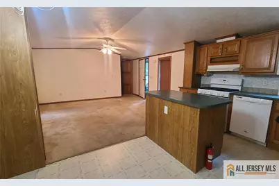 2505 Woodbridge Avenue #44L, Edison, NJ 08817 - Photo 5
