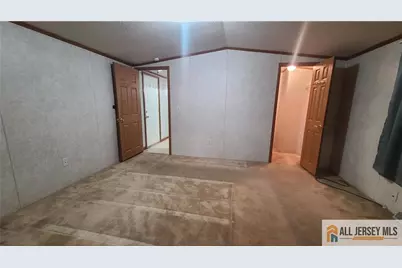 2505 Woodbridge Avenue #44L, Edison, NJ 08817 - Photo 9