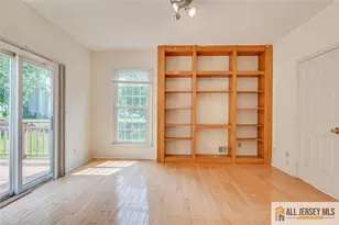 60 Essex Dr, South Brunswick Township, NJ 08852 - Photo 9