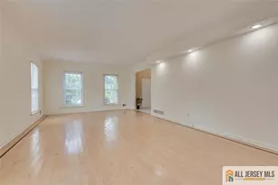60 Essex Dr, South Brunswick Township, NJ 08852 - Photo 5